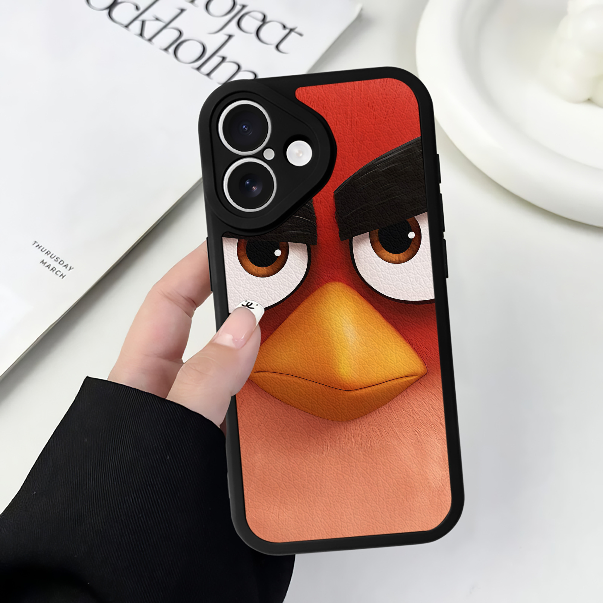 （画像用） Angry Birds アングリーバード 【iPhone 16シリーズ対応】シリコンスマホケース（レザー調） 材質：シリコン